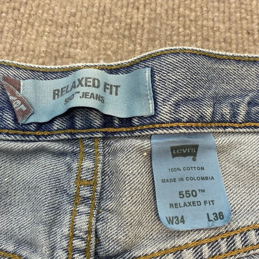 Levis 550 Jeans Vintage Y2K Men 34 Fits 33x34 Baggy Relaxed Fit Distressed Denim
